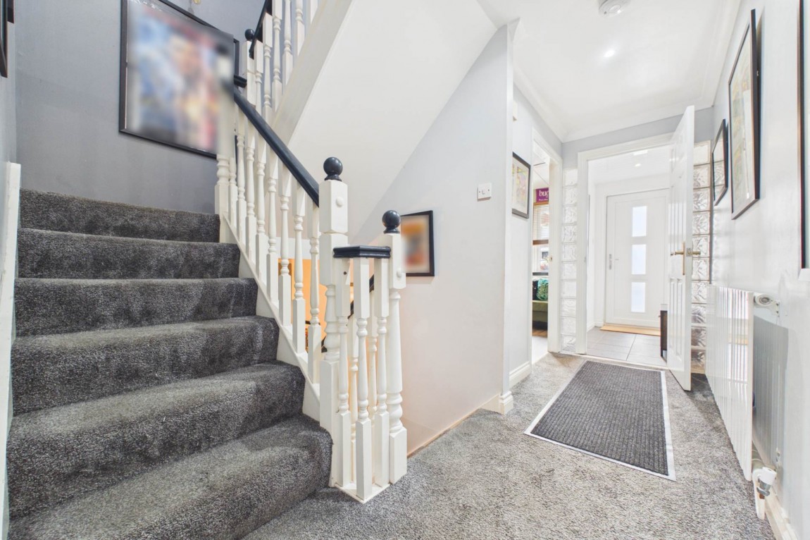 Images for Garnqueen Crescent, Coatbridge