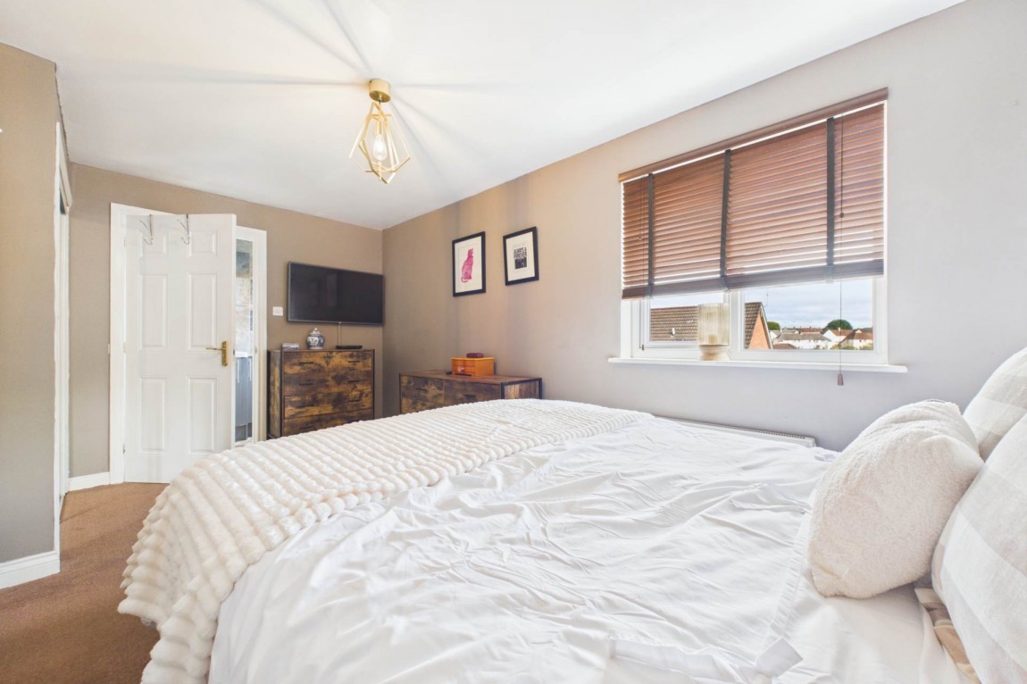 Images for Garnqueen Crescent, Coatbridge