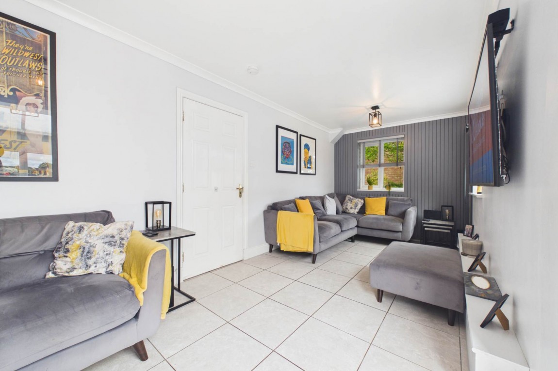 Images for Garnqueen Crescent, Coatbridge