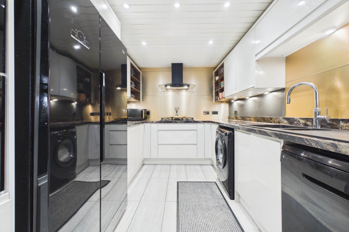 Images for Garnqueen Crescent, Coatbridge
