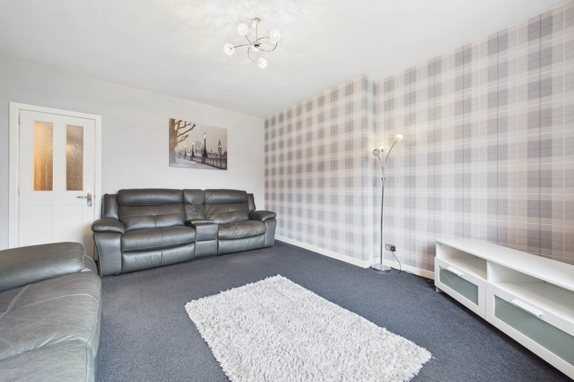 286 O`Wood Avenue, Motherwell